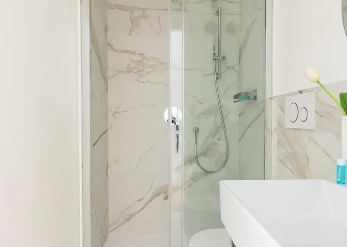 דירה Iflat New Spacious & Classy In Monti רומא