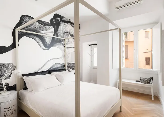 Iflat New Spacious & Classy In Monti * רומא