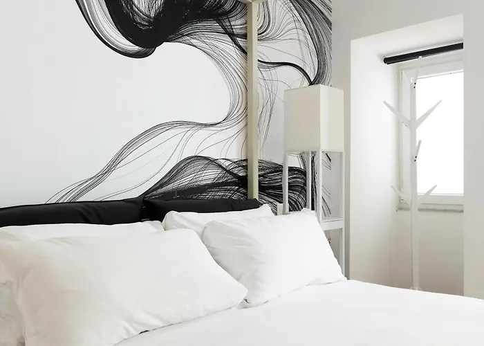 Iflat New Spacious & Classy In Monti דירה