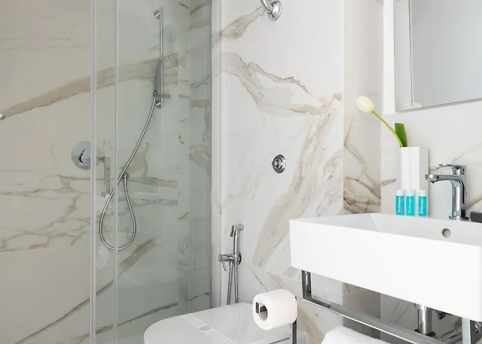 Iflat New Spacious & Classy In Monti דירה *